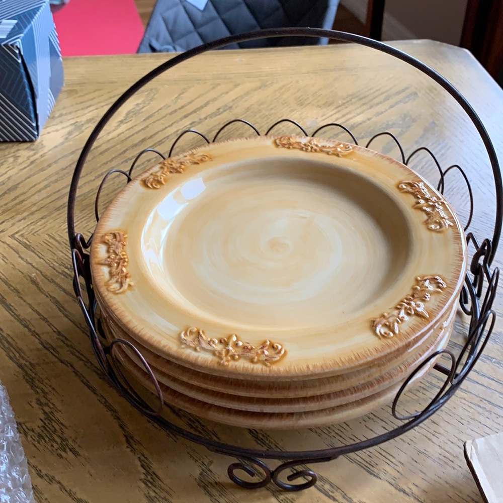 Cake Plate with the four Plate with holder